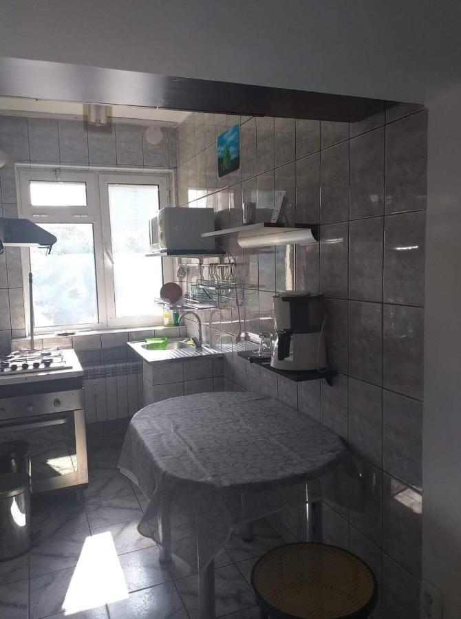 دروبيتا تورنو سيفيرين Apartament Cu Regim Hotelier In Dr.Tr. Severin المظهر الخارجي الصورة